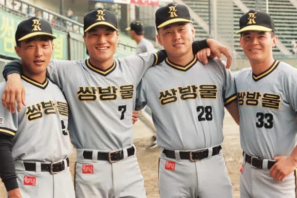 돌격대의 청춘, 쌍방울 레이더스의 멈춘 시간을 거스르며